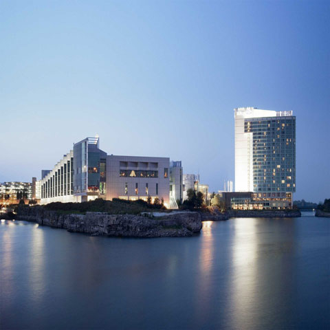 Lac Leamy Hotel & Casino<br>2003