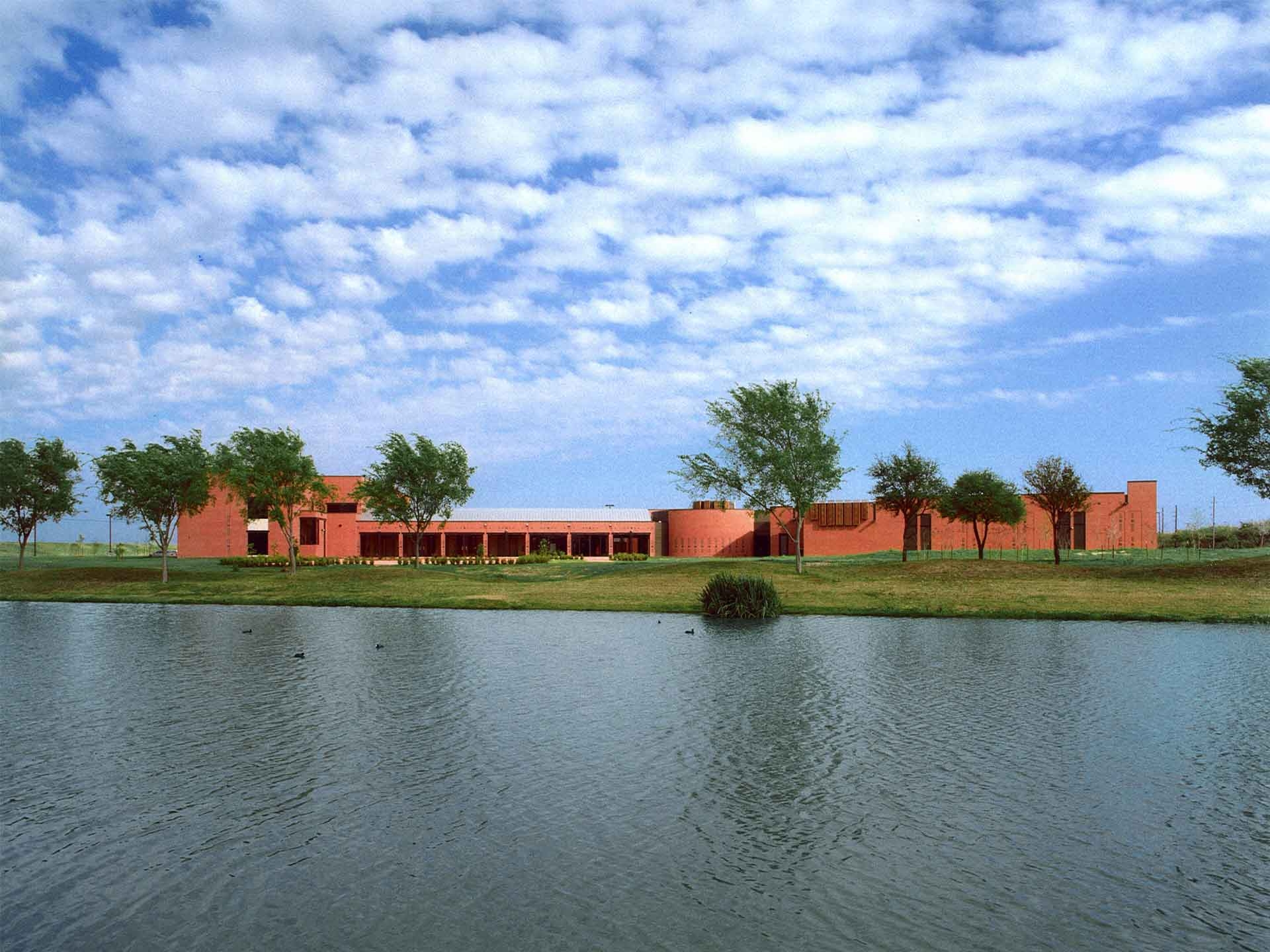 Ismaili Jamatkhana Community Centre<br>2001
